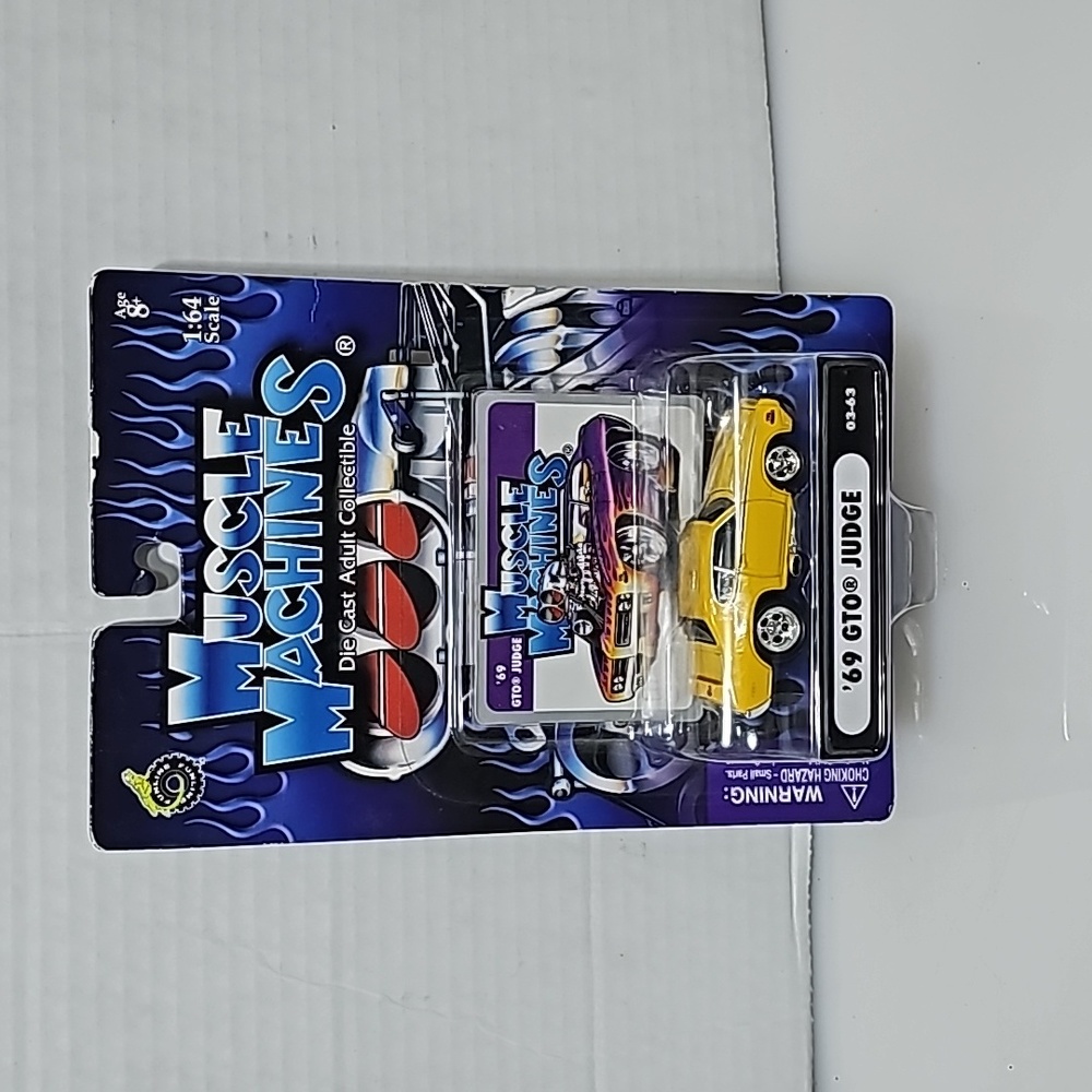Muscle Machines '69 GTO Judge die-cast collectible